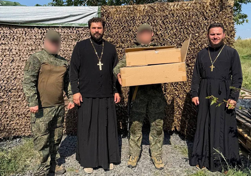 Саратовский священник доставил бойцам в зону СВО ретранслятор